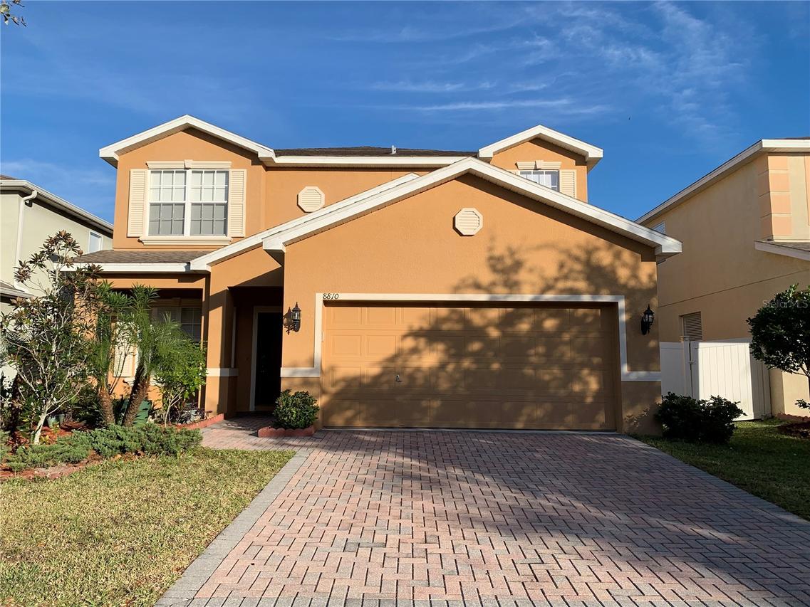 8810 Cameron Crest Dr., Tampa, FL 33626