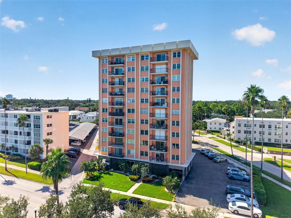 1120 N Shore Dr. #502, St Petersburg, FL 33701