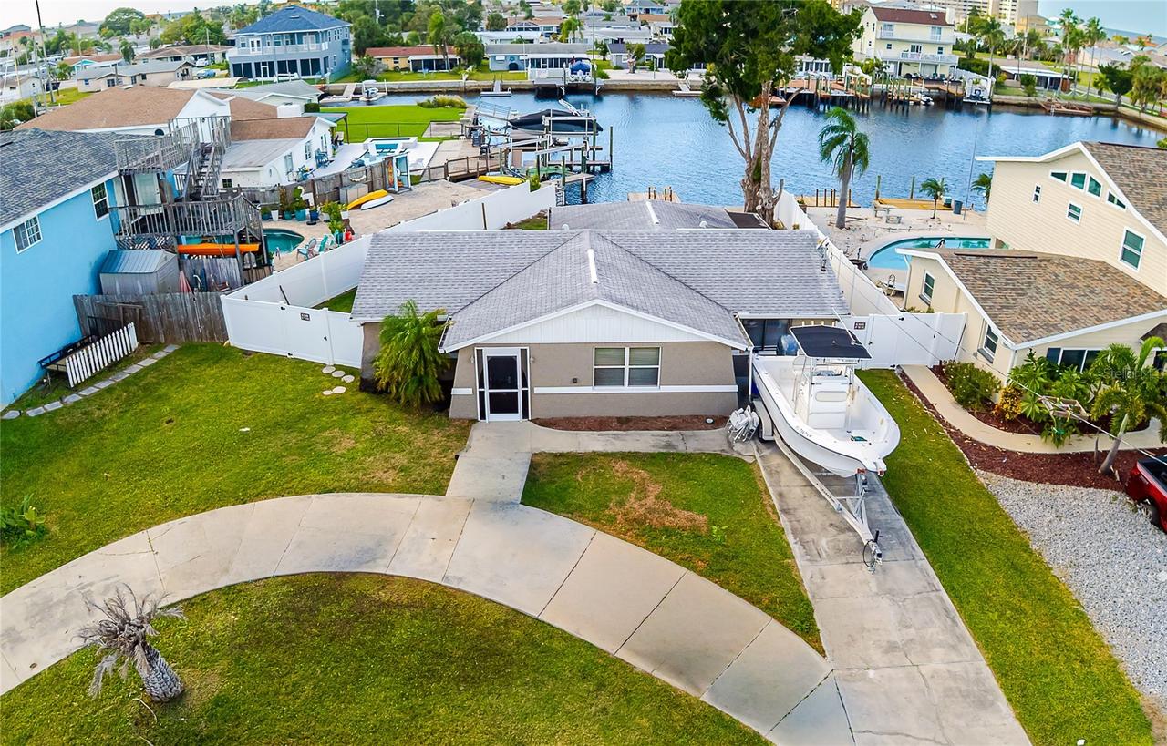 13637 Lagoon Dr., Hudson, FL 34667