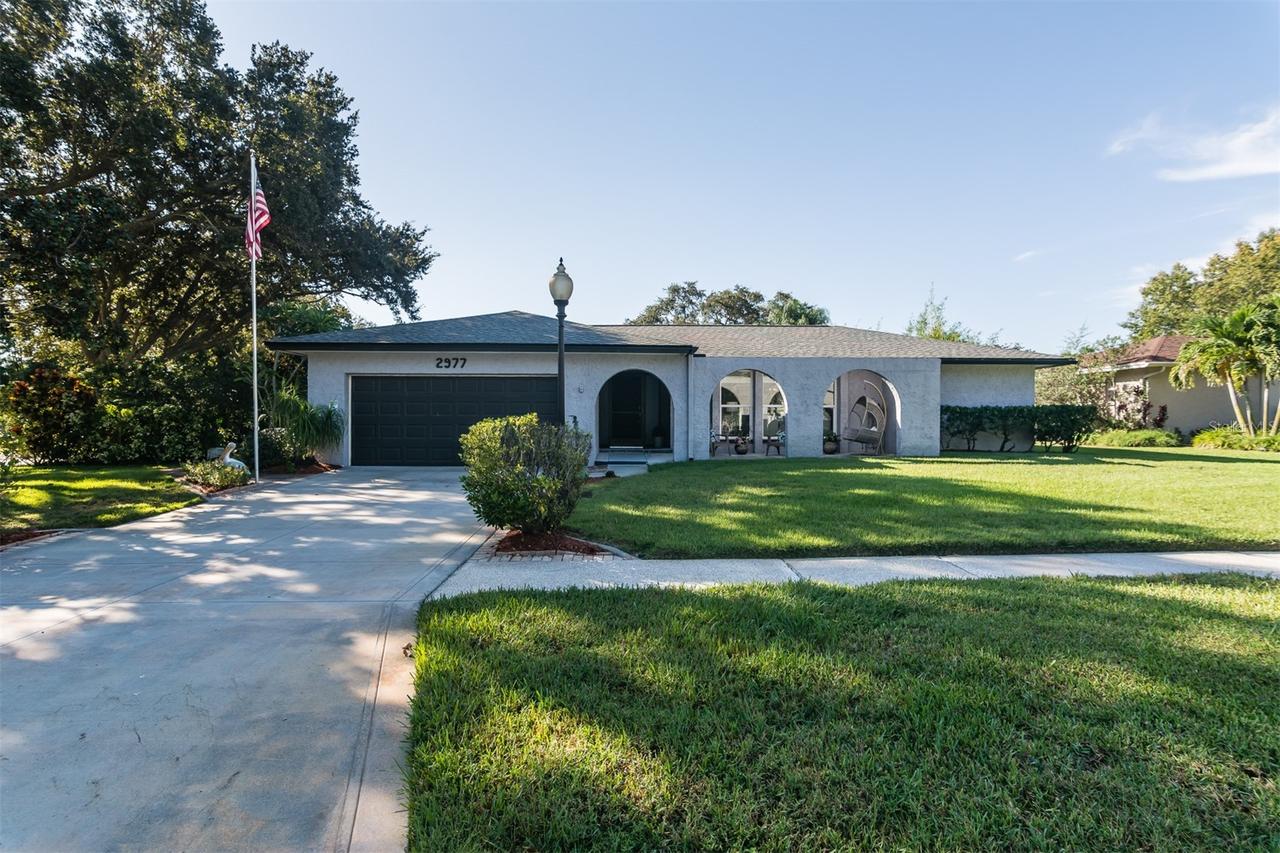 2977 Ambleglen Ct., Clearwater, FL 33761