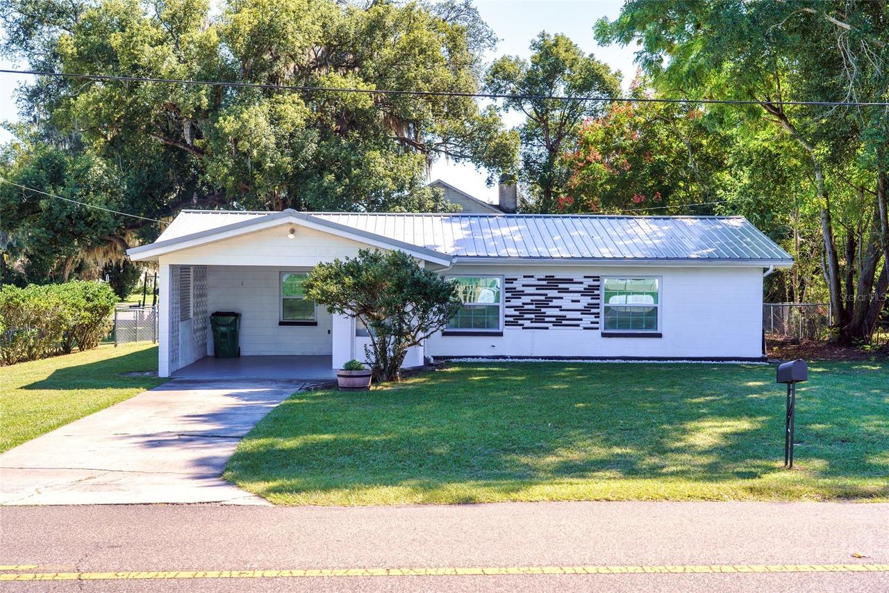 38548 12th Ave., Zephyrhills, FL 33542