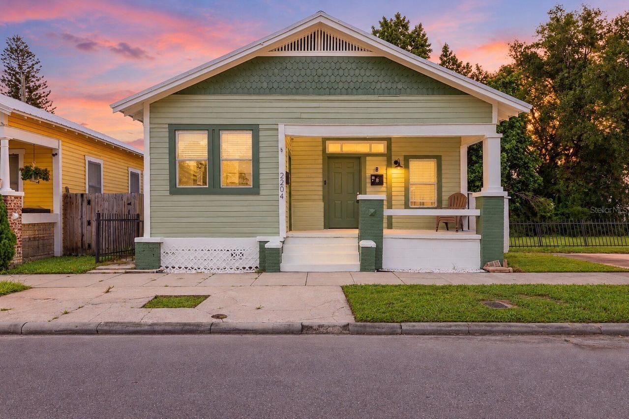 2204 N 10th St., Tampa, FL 33605