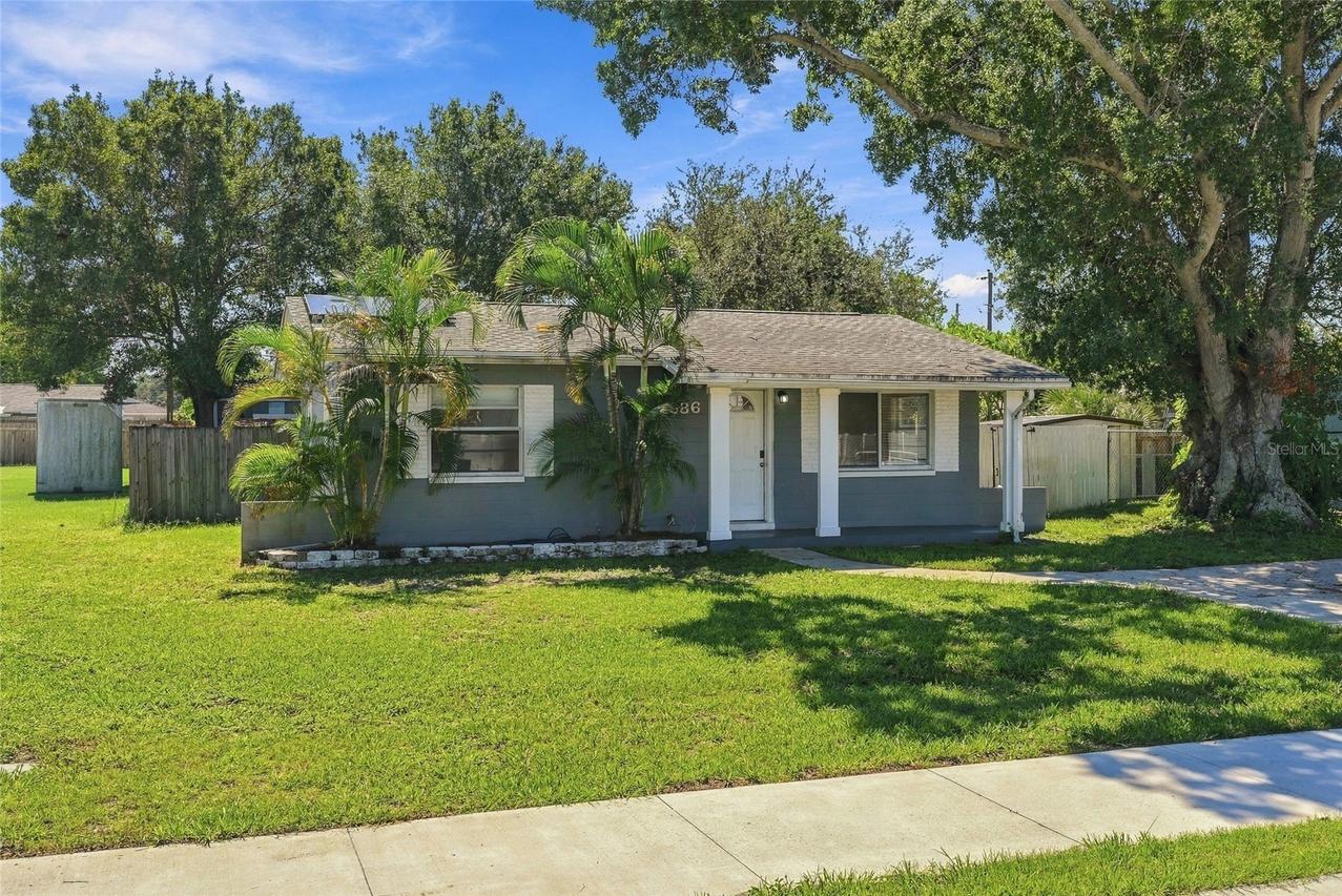 4586 42nd Ave., St Petersburg, FL 33714