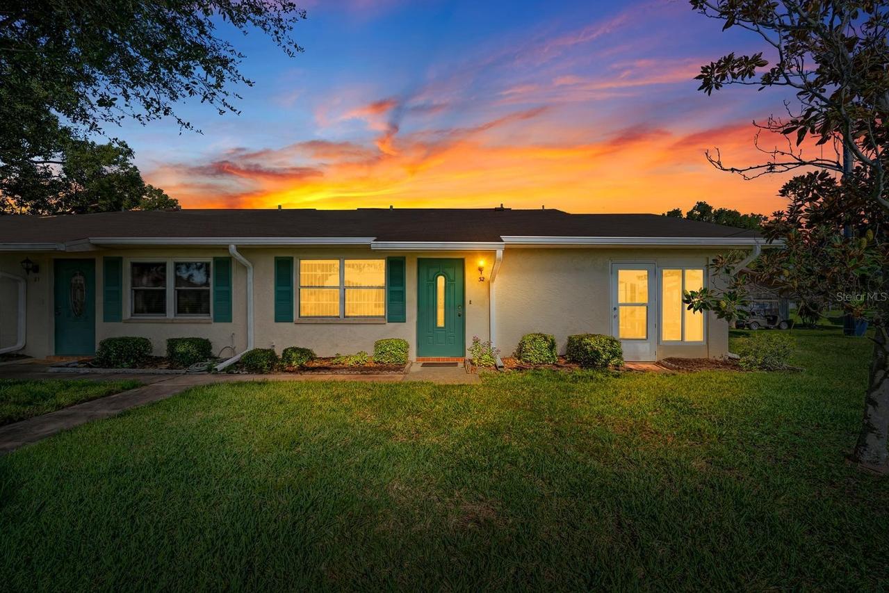 1906 Canterbury Ln. #32, Sun City Center, FL 33573