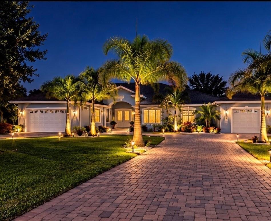416 Island Cay Way, Apollo Beach, FL 33572