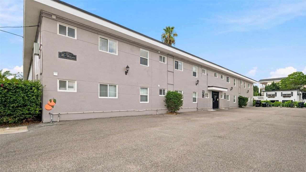 1101 Victoria Dr. #1, Dunedin, FL 34698