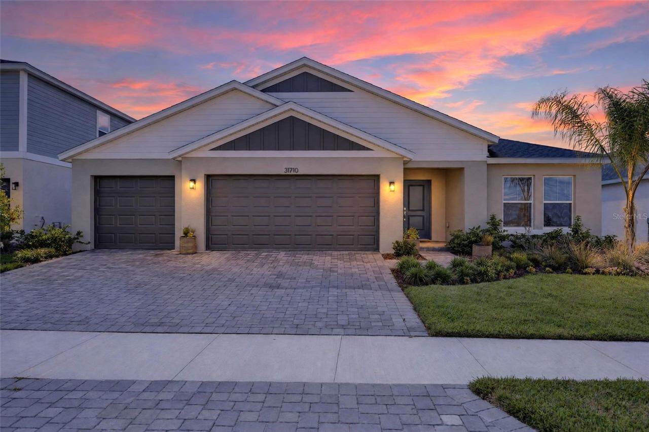 31710 Chateau Manor Lane, Wesley Chapel, FL 33545