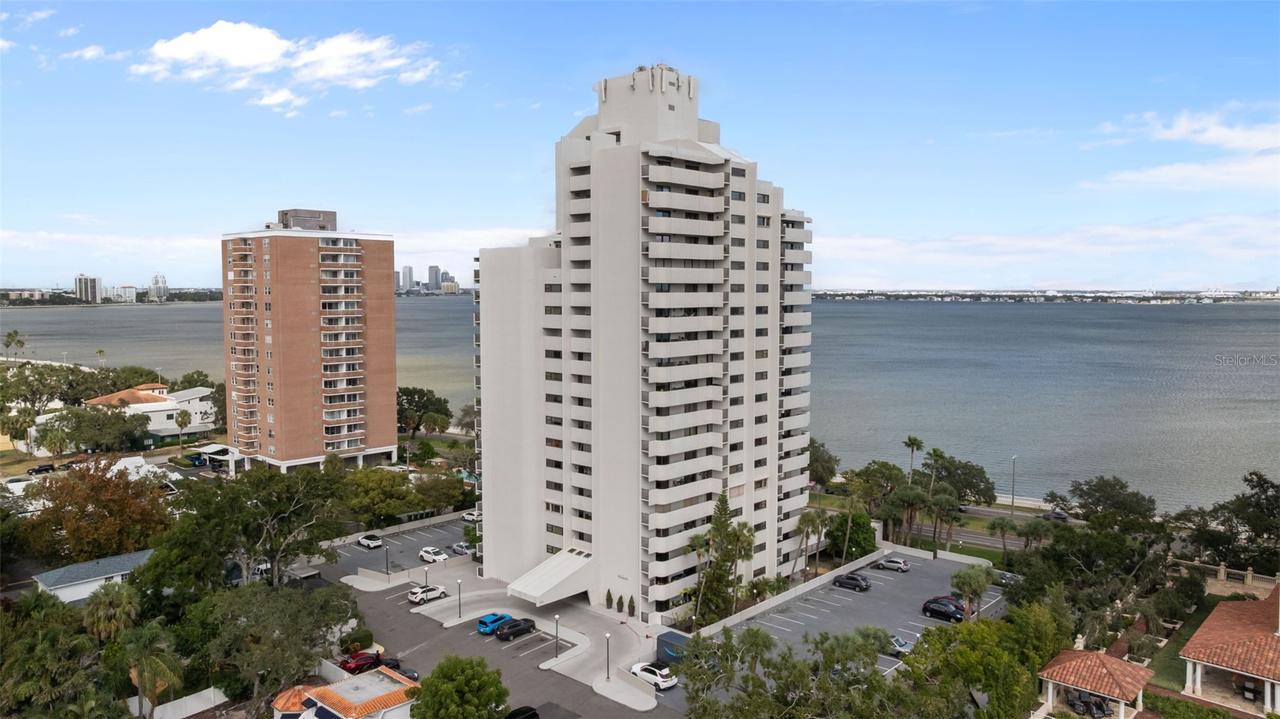 4141 Bayshore Blvd. #905, Tampa, FL 33611