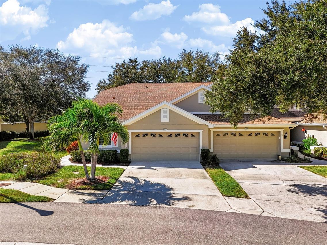 666 Spring Lake Cir., Tarpon Springs, FL 34688