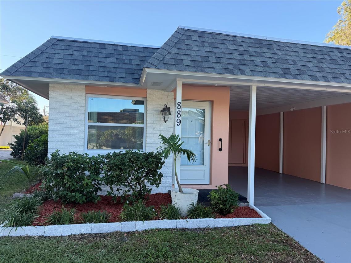 889 Sky Loch Dr., Dunedin, FL 34698
