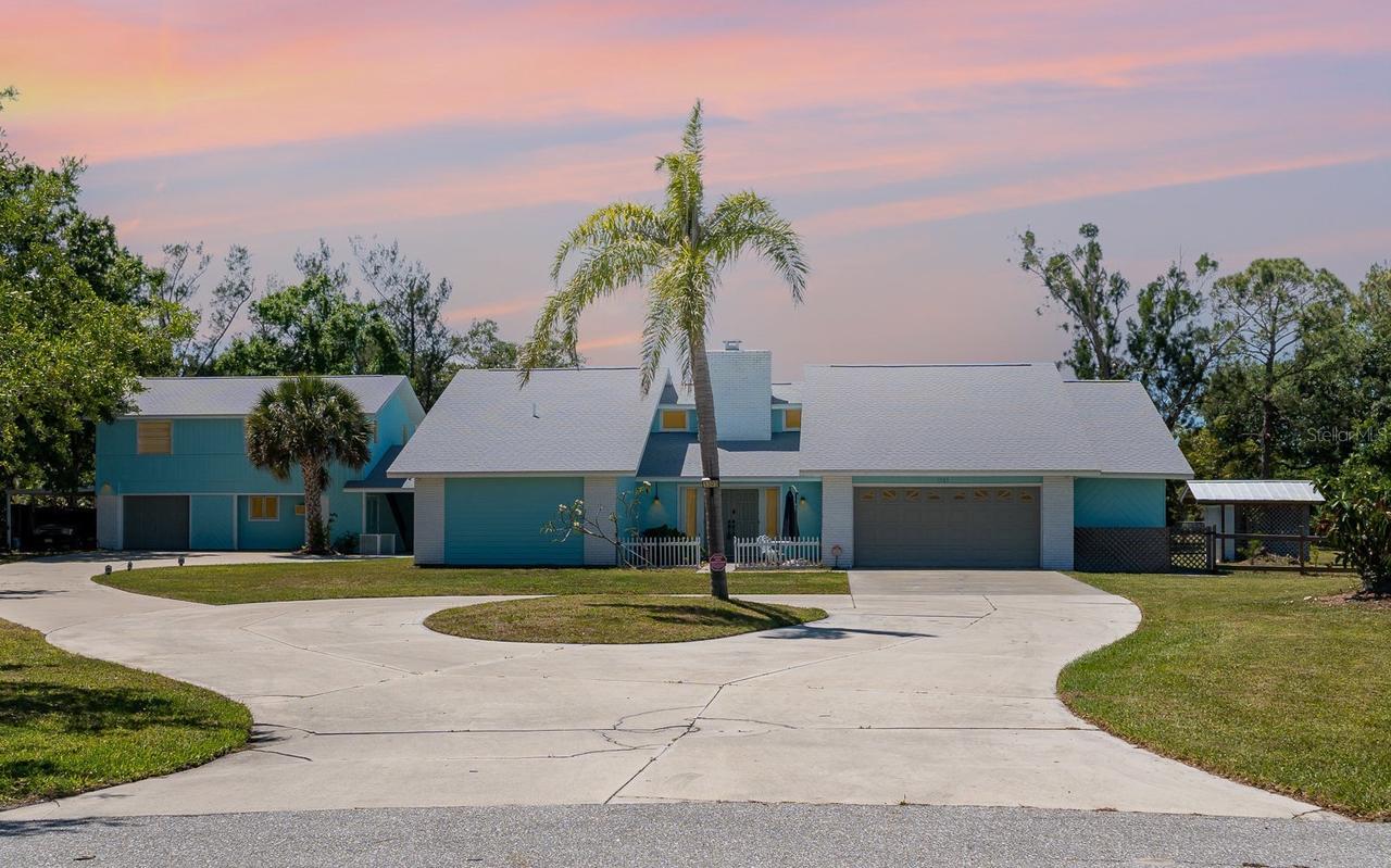 1305 Greenfield Cir., Venice, FL 34292