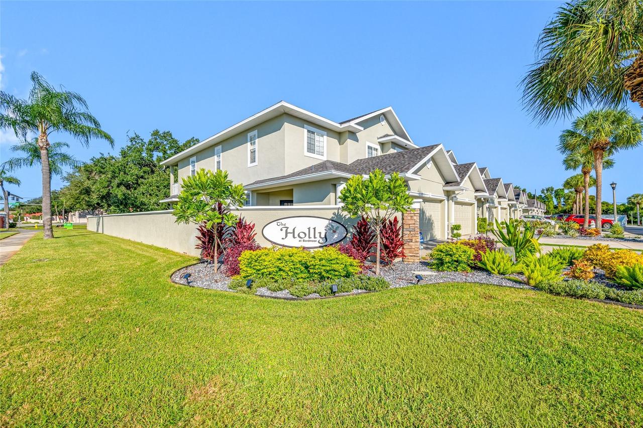9719 Taylor Rose Ln., Seminole, FL 33777