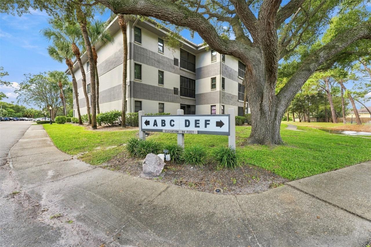 2650 Countryside Blvd. #A306, Clearwater, FL 33761
