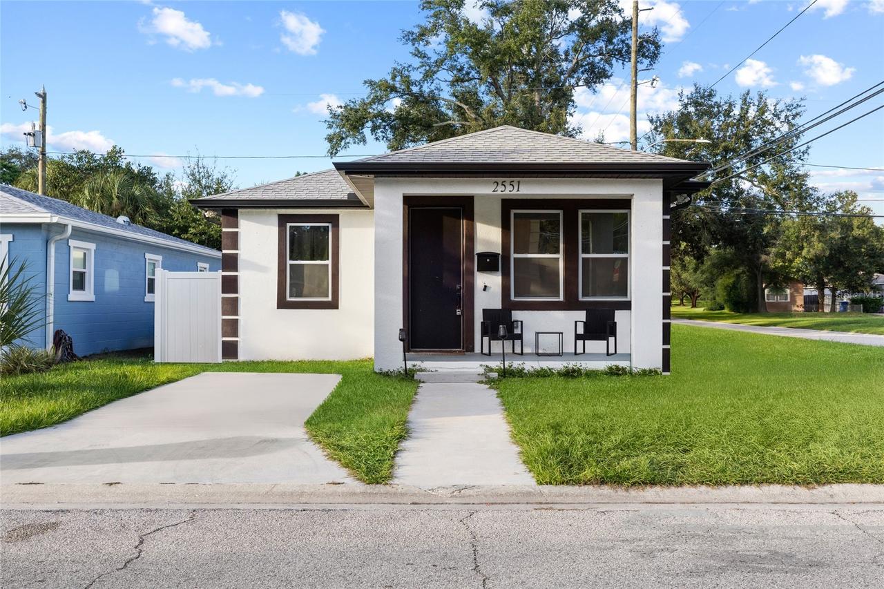 2551 Langdon Ave., St Petersburg, FL 33712