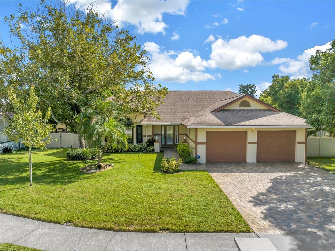 13000 Farmington Tr., Seminole, FL 33776
