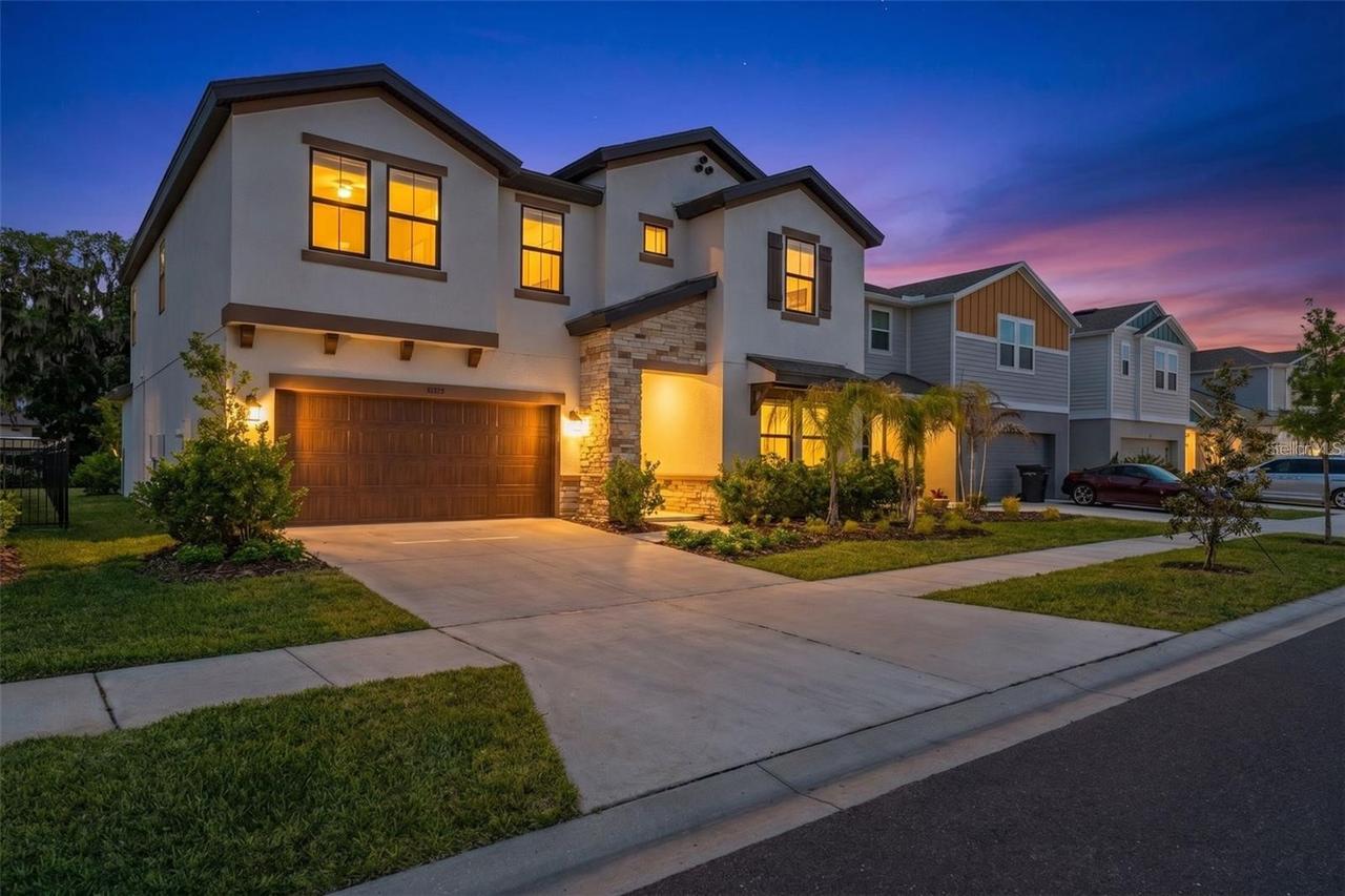 14868 Summer Branch Dr., Lithia, FL 33547