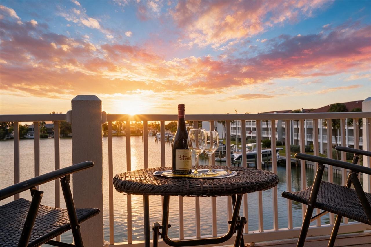12242 2nd St., Treasure Island, FL 33706