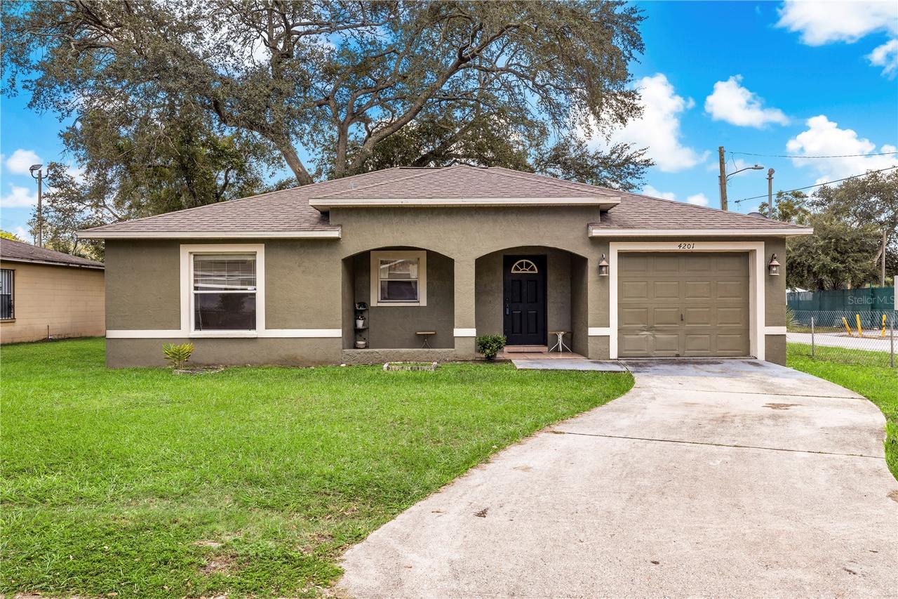 4201 E Wilma St., Tampa, FL 33617