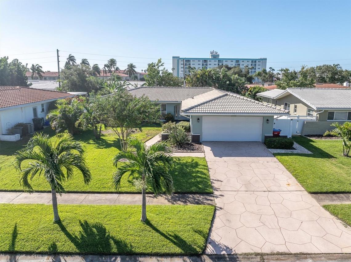14968 Imperial Point Dr., Largo, FL 33774