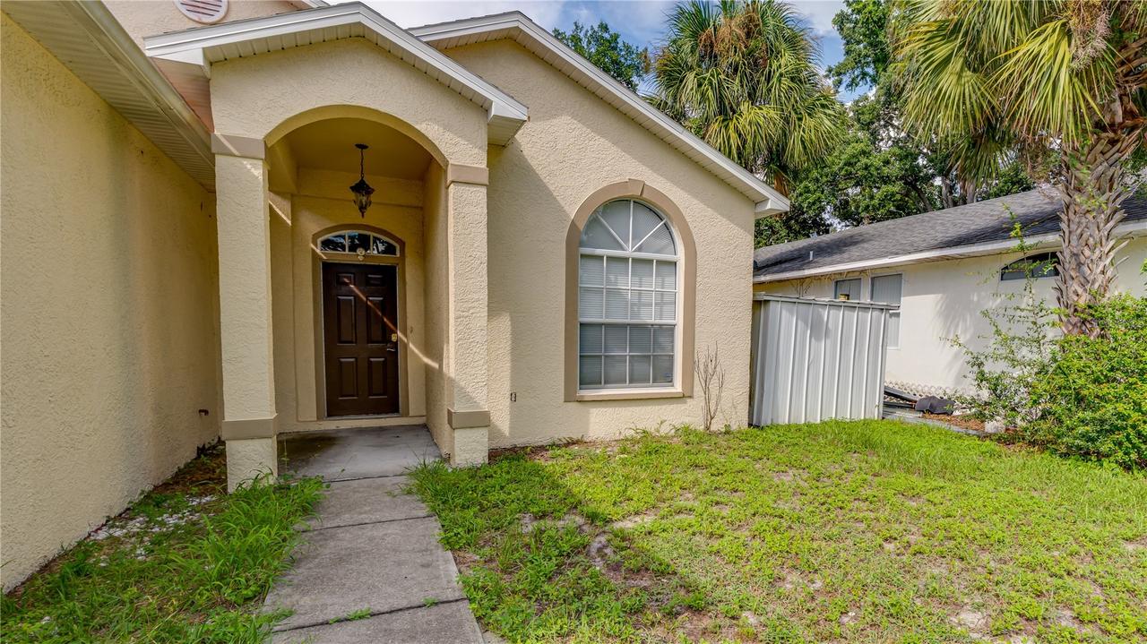 910 Eldridge St., Clearwater, FL 33755
