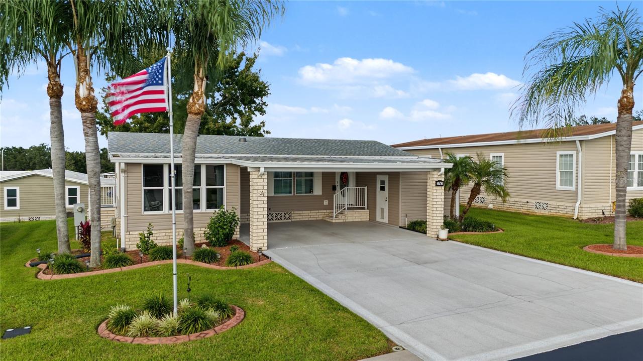 37633 Corey Lewis Ave., Zephyrhills, FL 33541