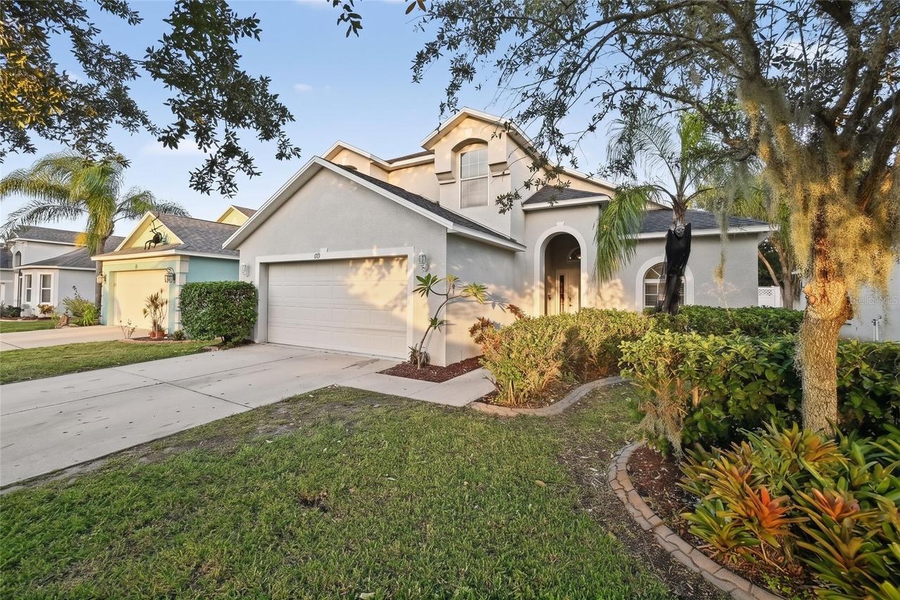 909 15th St., Ruskin, FL 33570