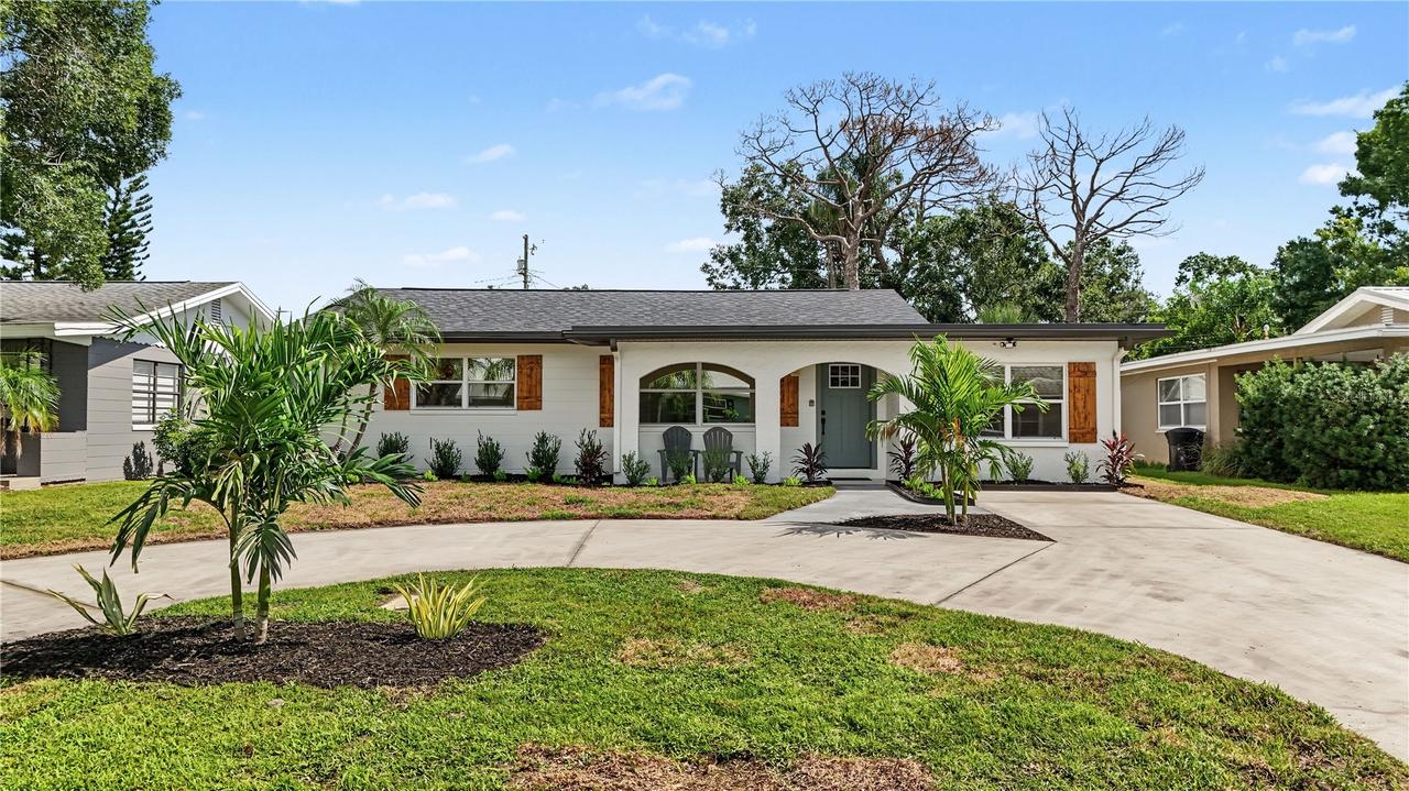 9025 3rd St., St Petersburg, FL 33702