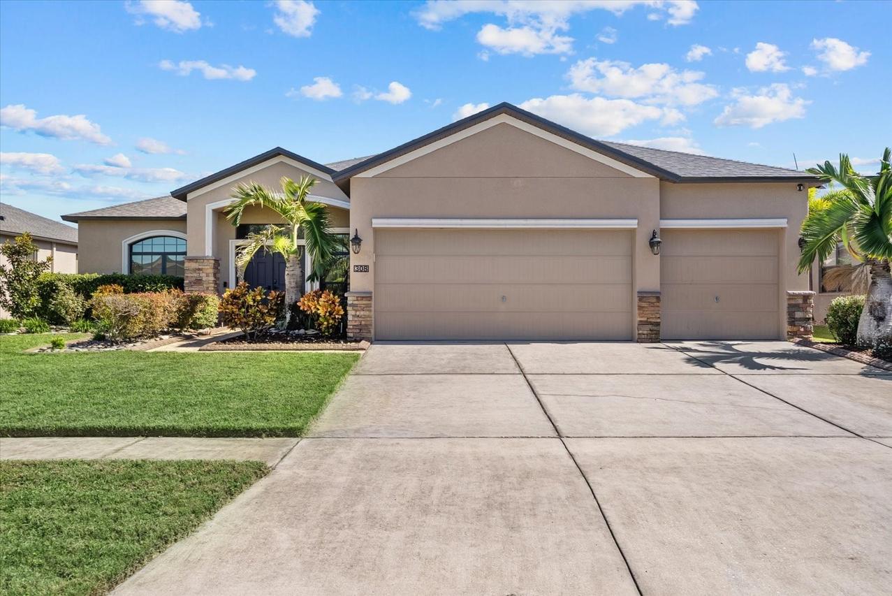 308 Star Shell Dr., Apollo Beach, FL 33572