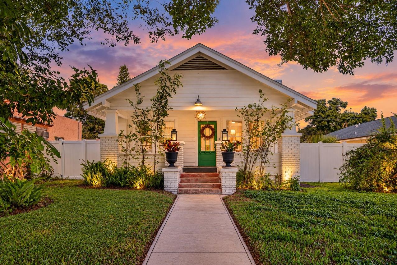 2106 8th Ave., Bradenton, FL 34205