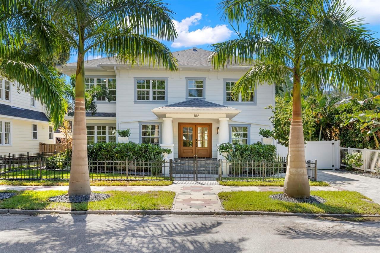 816 15th Ave., St Petersburg, FL 33704