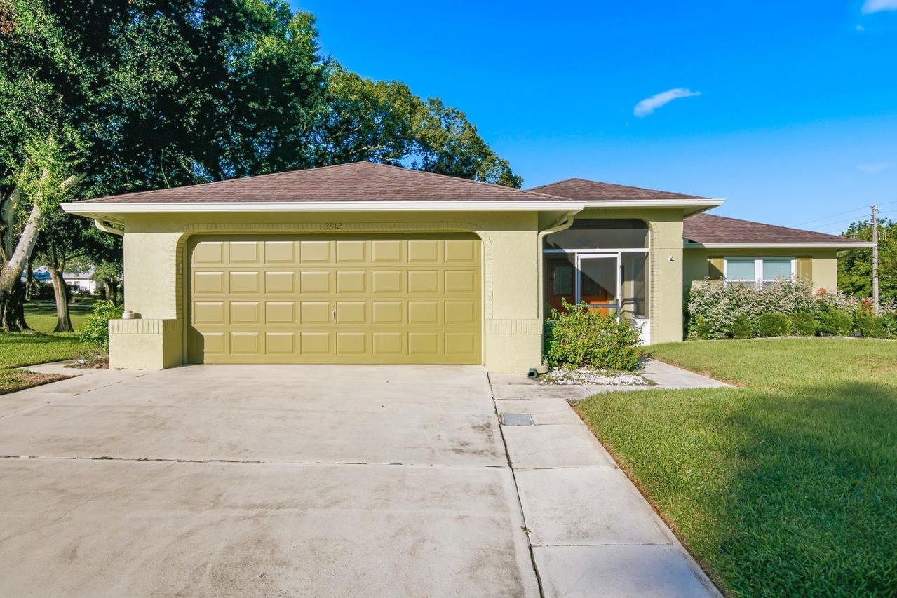 3812 Tarpon Pointe Cir., Palm Harbor, FL 34684