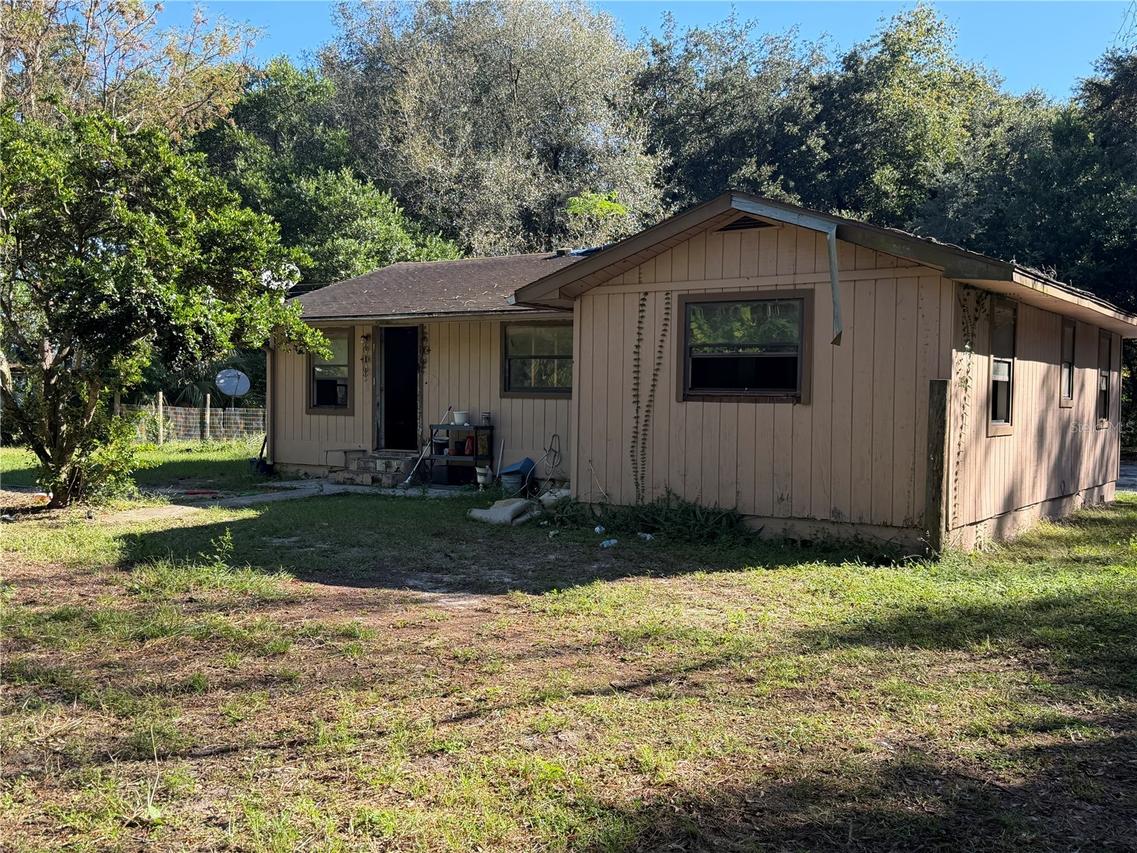 2011 NE 79th Pl., Ocala, FL 34479