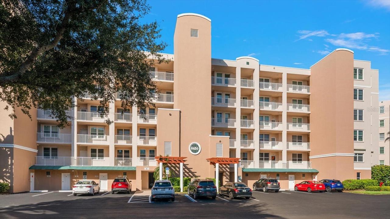 6450 Shoreline Dr. #9506, Seminole, FL 33708