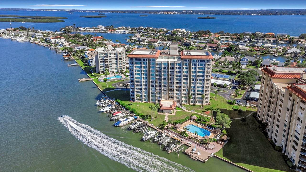 736 Island Way #601, Clearwater, FL 33767