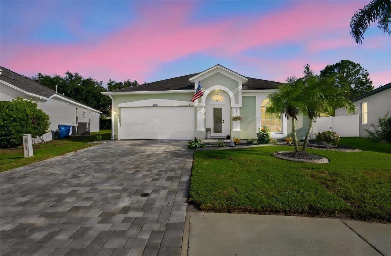 10225 Goldenbrook Way, Tampa, FL 33647