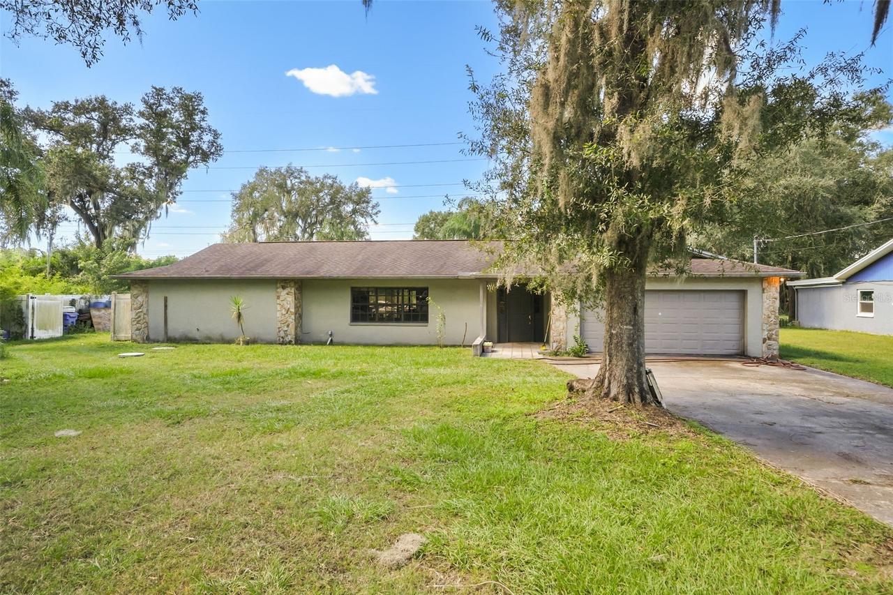 6912 Senoj Dr., Tampa, FL 33610
