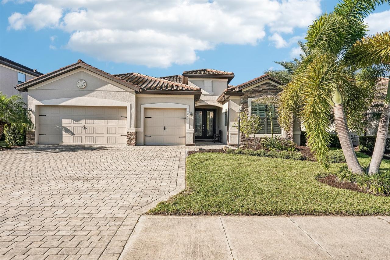 17845 Polo Tr., Bradenton, FL 34211
