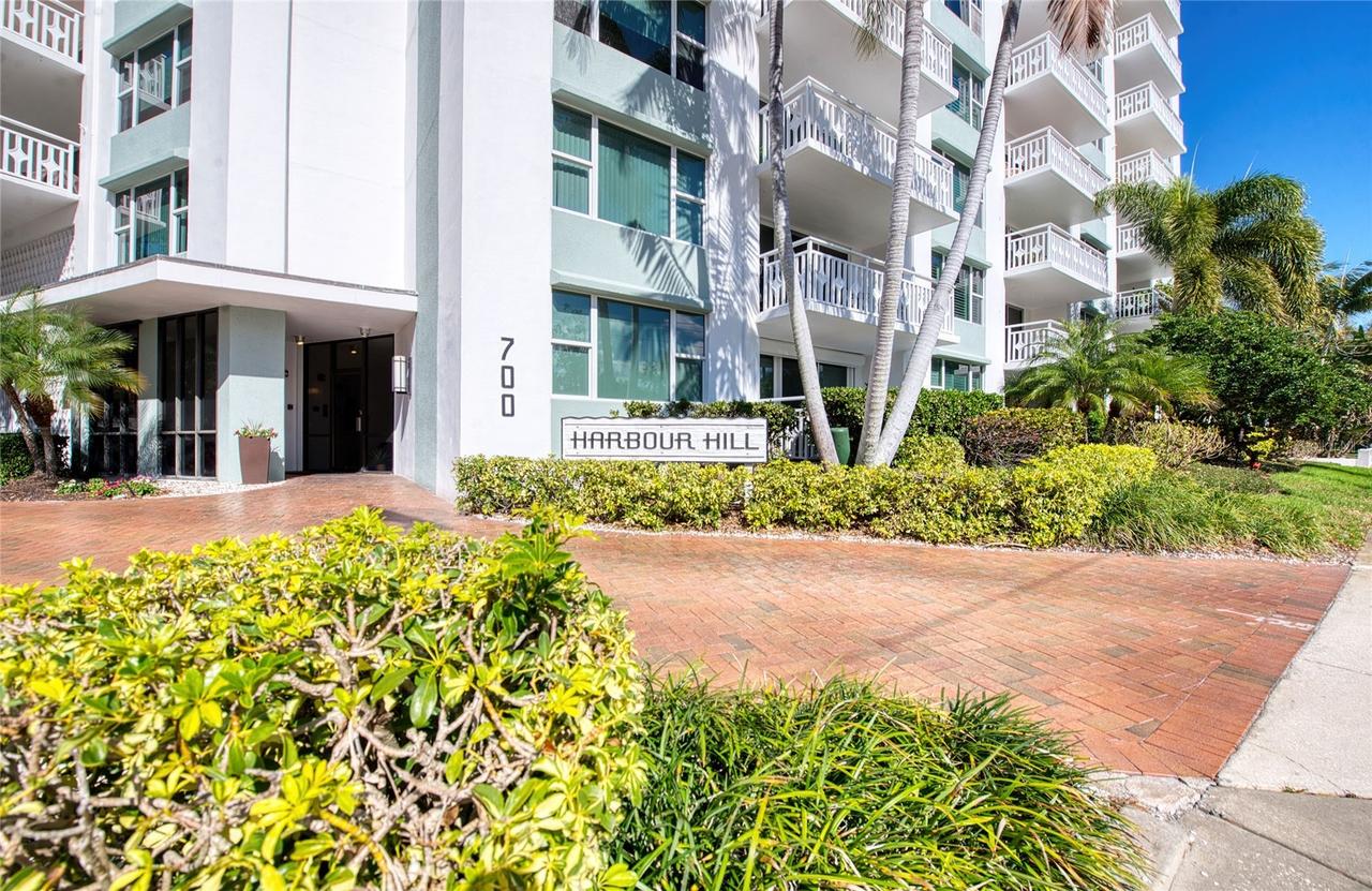 700 Beach Dr. #701, St Petersburg, FL 33701