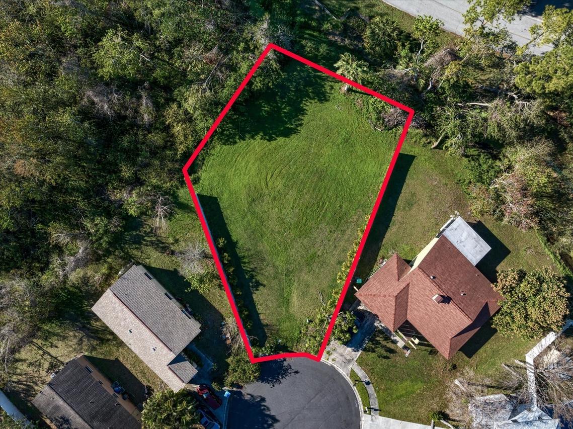 1714 Taylor Lake Place, Seminole, FL 33778