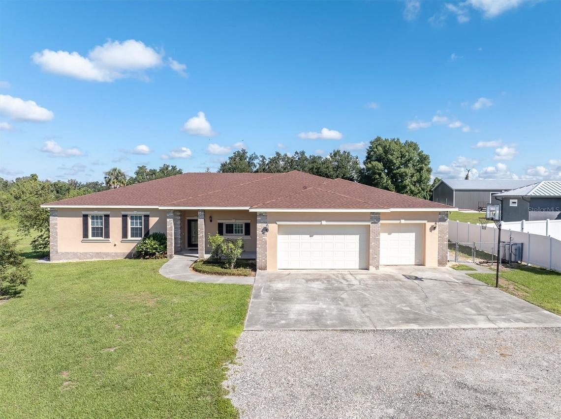 5909 Artesian Ridge Ln., Dover, FL 33527