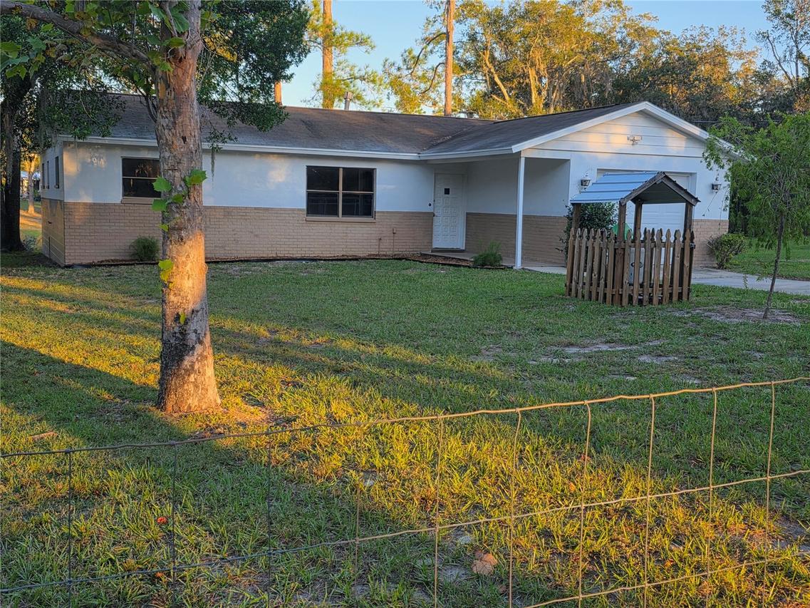 8270 Normlee Rd., Weeki Wachee, FL 34613
