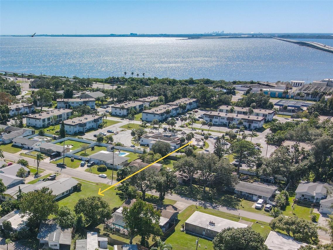 Downing St., Clearwater, FL 33759