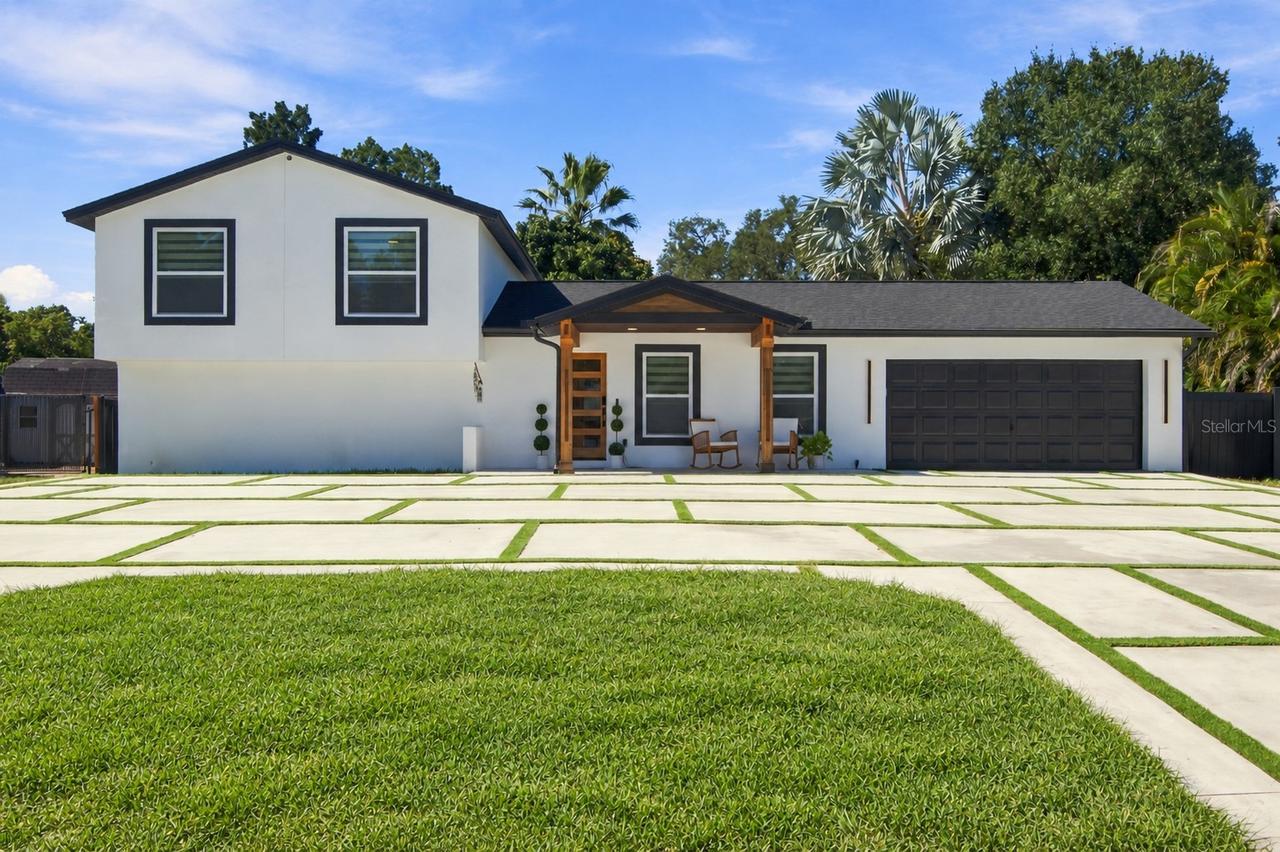 13824 Cherry Brook Ln., Tampa, FL 33618
