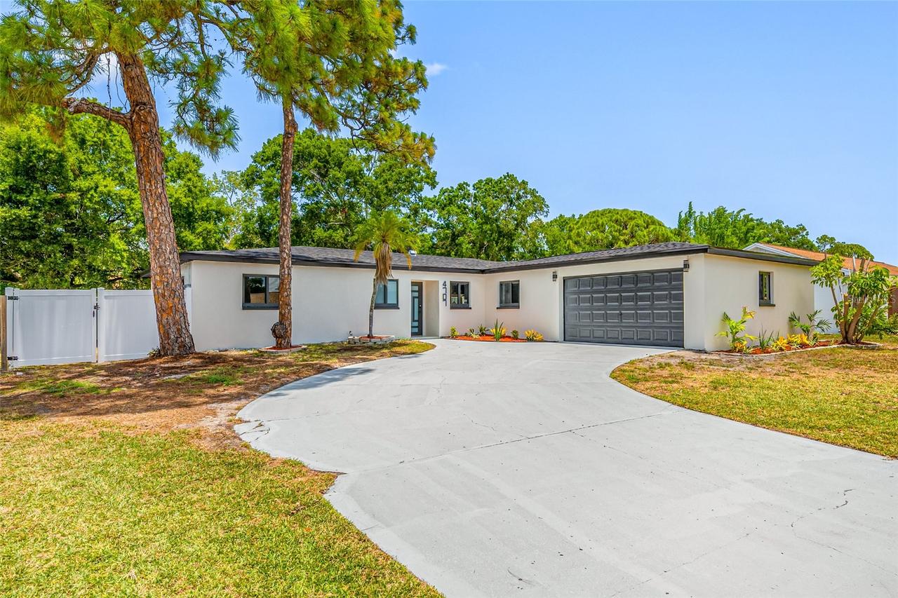 4707 W Paul Ave., Tampa, FL 33611