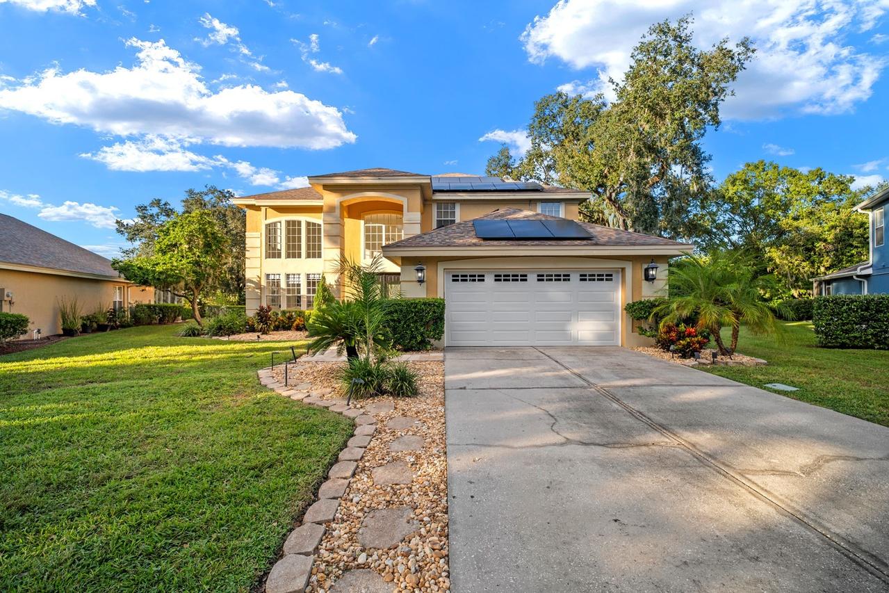 5436 Twin Creeks Dr., Valrico, FL 33596