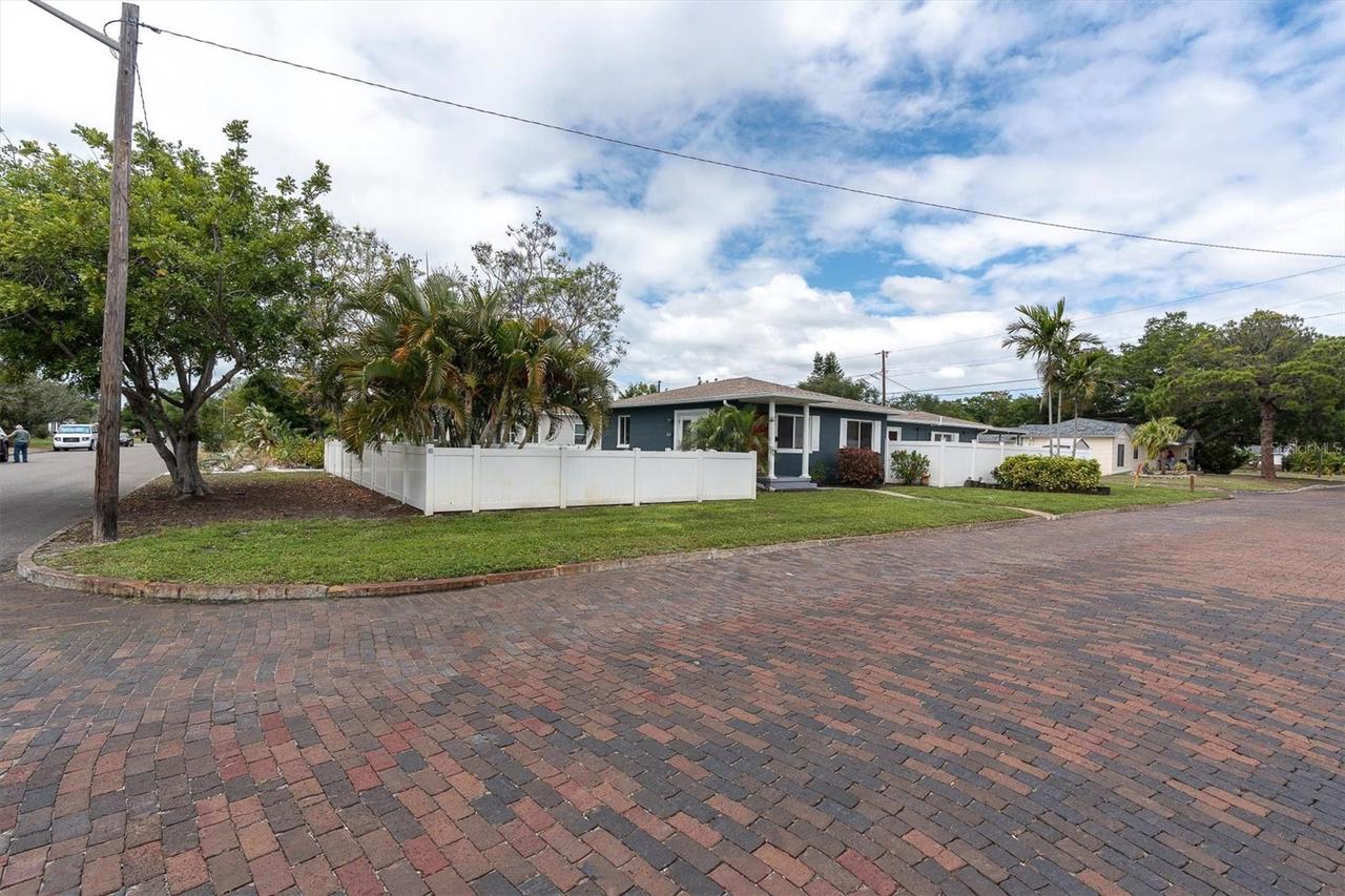 200 62nd St., St Petersburg, FL 33710