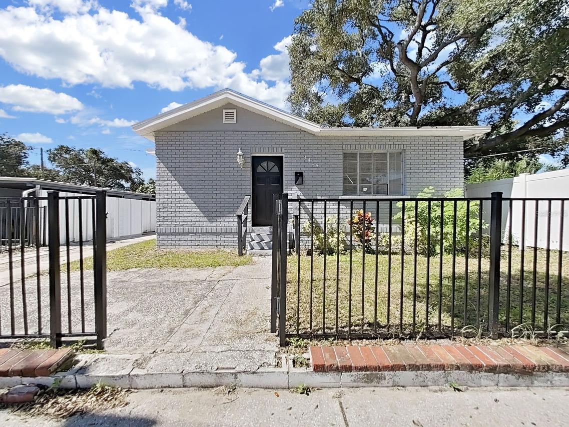 3414 N Avenida Republica De Cuba, Tampa, FL 33605