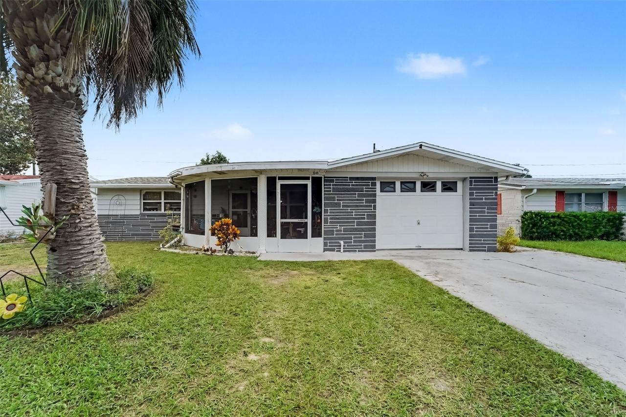 2049 Maureen Dr., Holiday, FL 34690