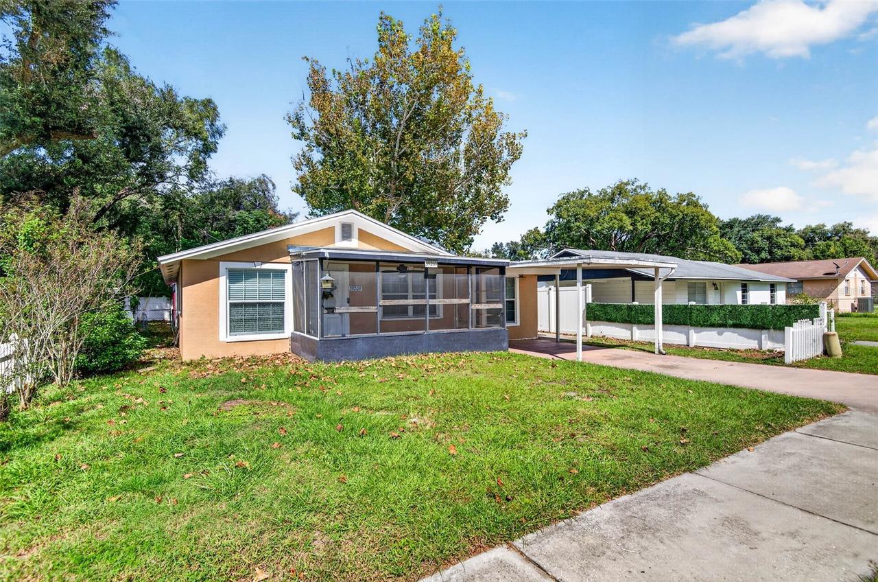 39209 6th Ave., Zephyrhills, FL 33542