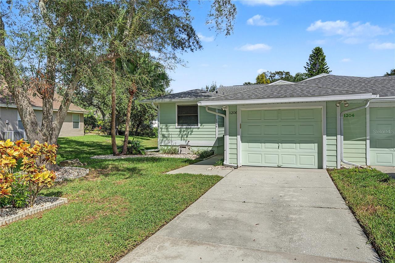 1206 S Pointe Alexis Dr., Tarpon Springs, FL 34689